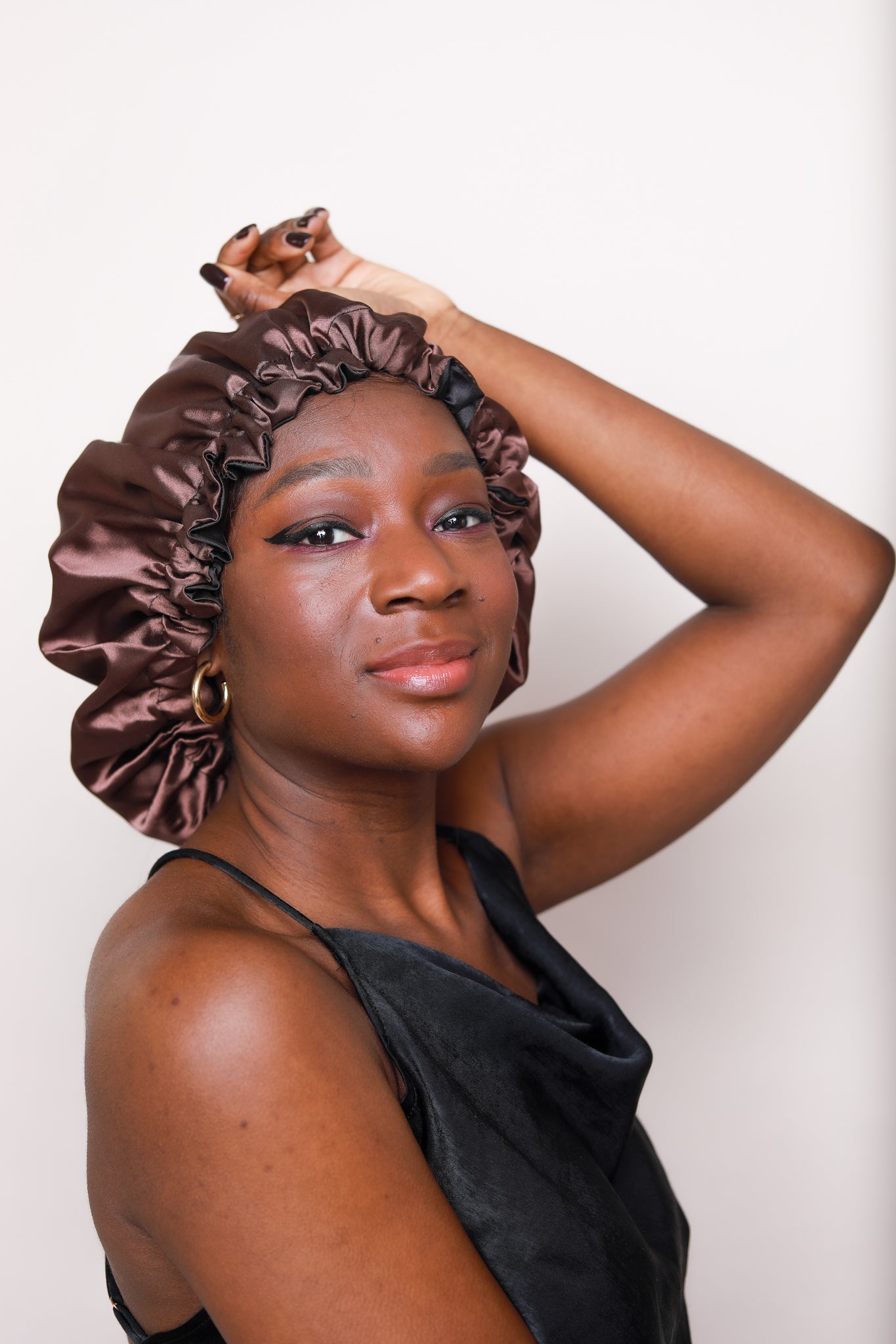 BONNET DE NUIT SATIN MARRON